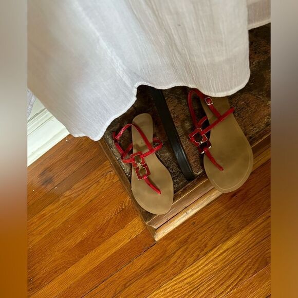 Draper’s & Damon white sweater tank- a summer must have! Petite large - Picture 9 of 9